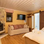 5 ραχες/5 Raches 4*