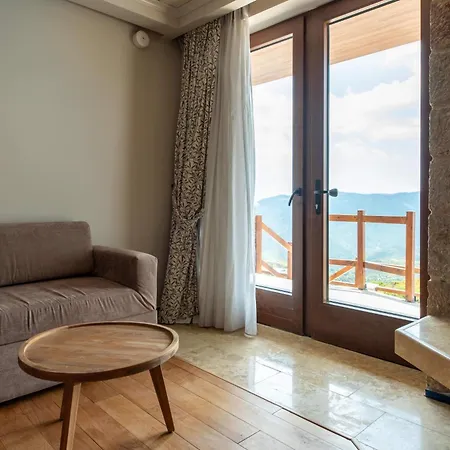 5 ραχες/5 Raches Arachova